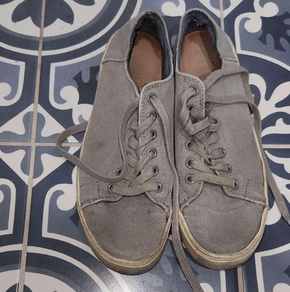 💣 5 For $20 Toms Gray Women's Sneakers - Picture 5 of 9